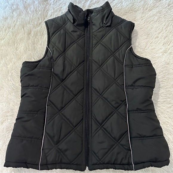 ZKC Collections Black Quilted Puffer Vest with Fleece Lining Women’s Size L - Picture 13 of 16